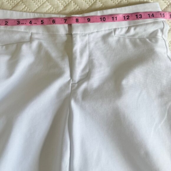 Crosby Women's Size 6 Madison Cropped Ankle White Flat Front Straight Leg Pants - Picture 12 of 15